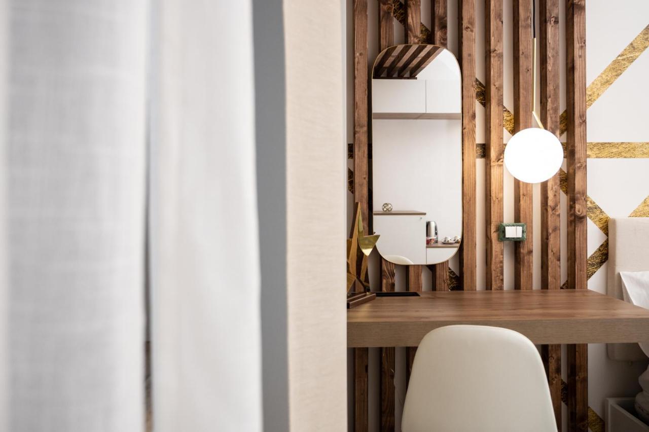 Civico 31 Luxury Rooms 카스텔산조르조 외부 사진