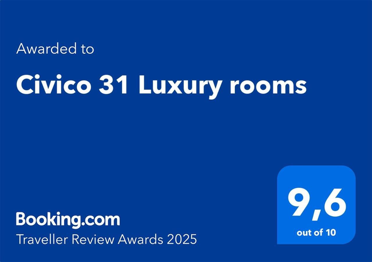 Civico 31 Luxury Rooms 카스텔산조르조 외부 사진
