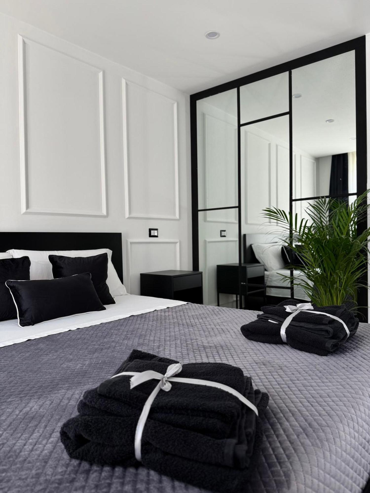 Civico 31 Luxury Rooms 카스텔산조르조 외부 사진